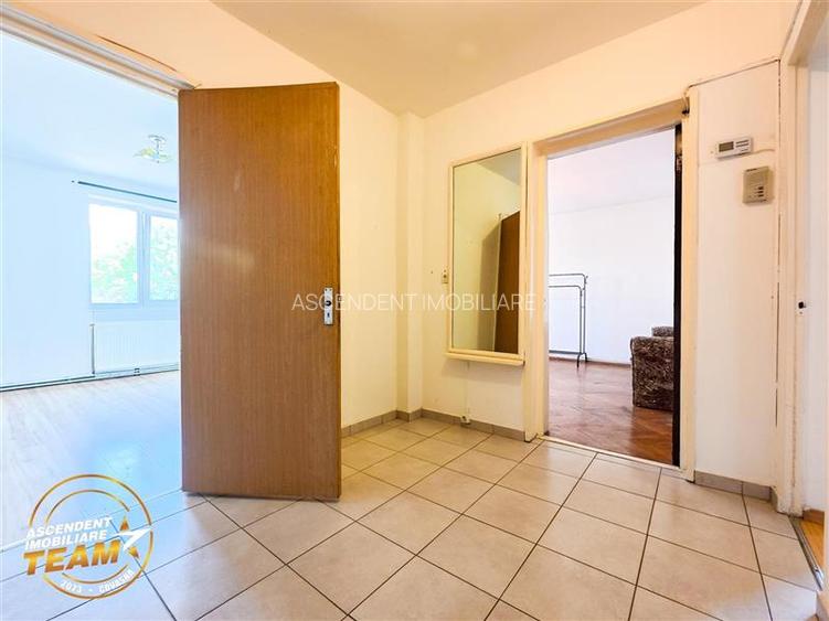 Decomandat pe 3 camere, 2 balcoane, locatie favorabila, Simeria, Sfantu Gheorghe - 6