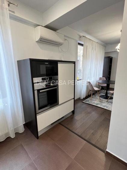 Dorobantilor str. Axinte Uricariul in bloc nou 2009, metrou aproape - 5