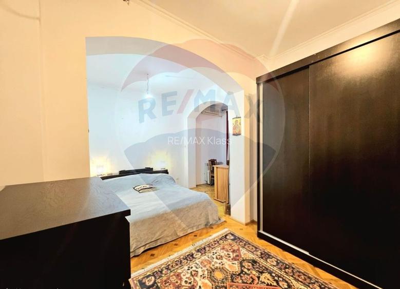 Casa 15 camere de vanzare zona Universitate + spatiu comercial parter - 22