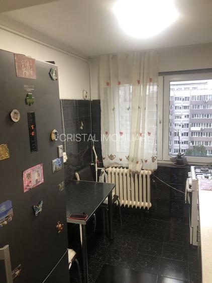 De vanzare Apartament  2 camere  Lujerului - 9