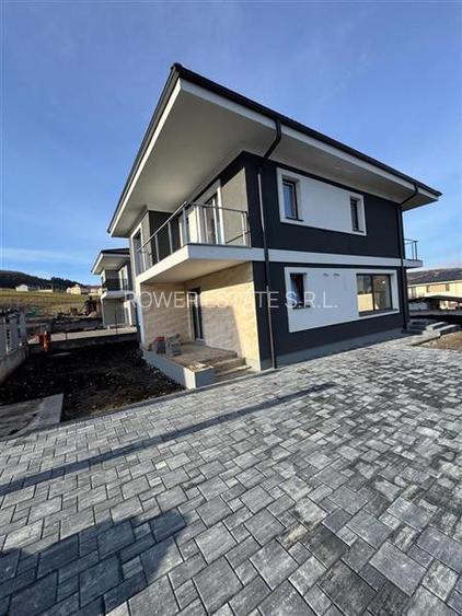 Casa Individuala situata in Chinteni,120 mp utili + suprafata teren 500 mp! - 3