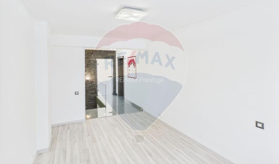 Duplex spatios de inchiriat - Tineretului - 6