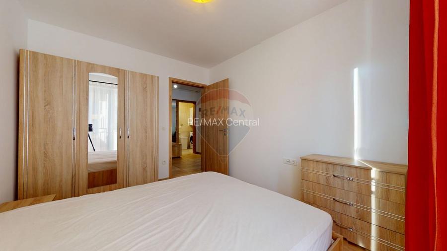 Studio modern Tractorul - 3