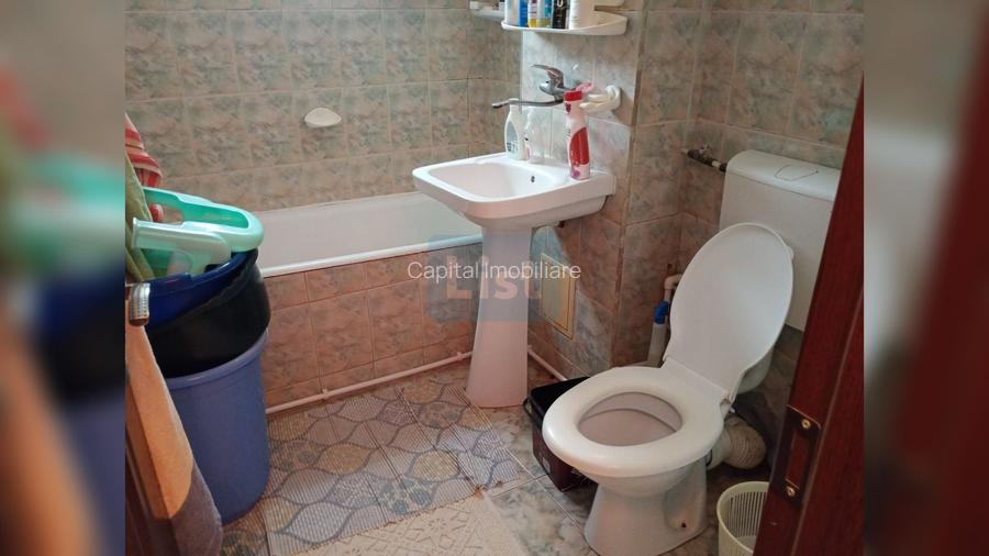 APARTAMENT 2 CAMERE DECOMANTAT ETAJUL 3 - 2