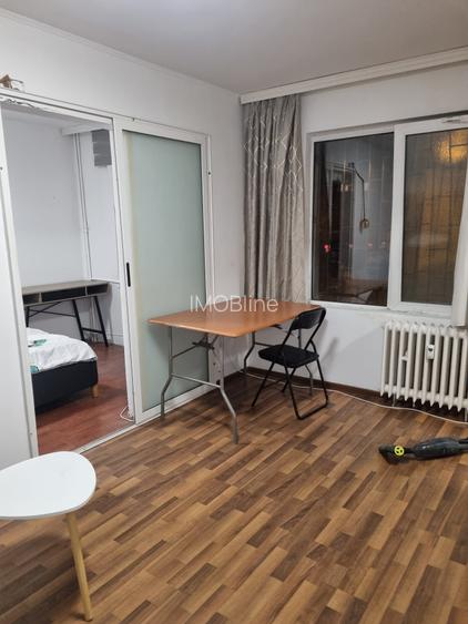 Apartament 2 camere  Tomis Nord 300 euro - 2