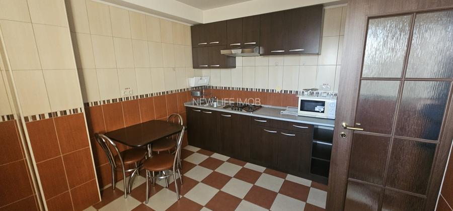 Ocazie ! Hotel P+6 , lift - 3