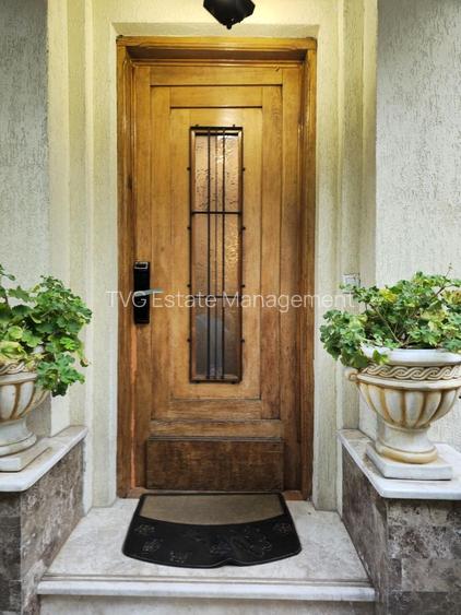 Vila frumoasa ,localizata central\ Unirii Square\Proprietar - 5