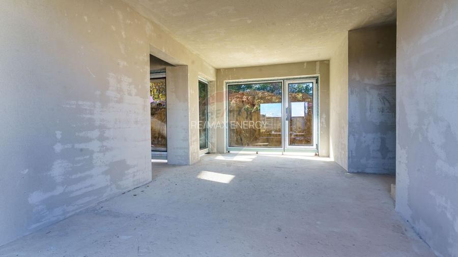 Vilă in constructie, locatie excelenta, Comision 0% - 8