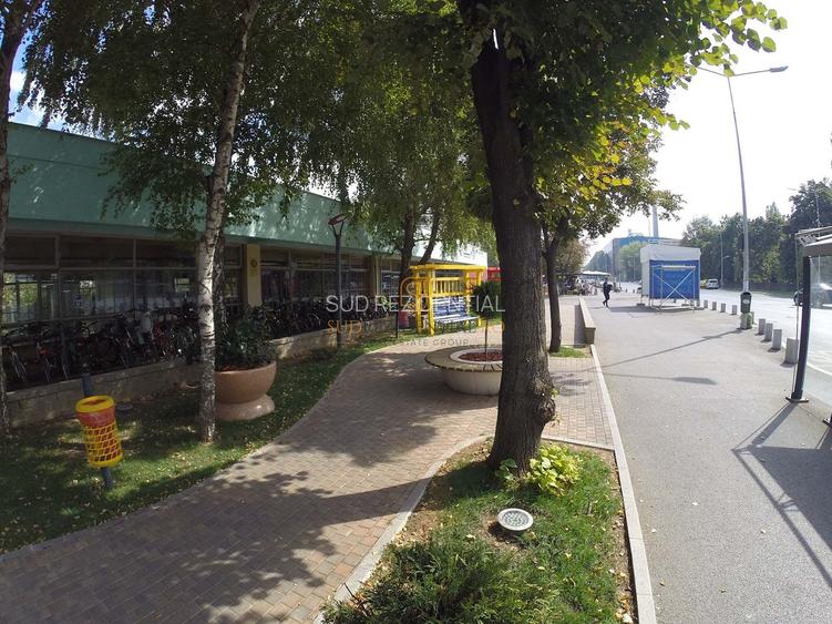 Vanzare spatiu comercial, 121.83 mp, trafic intens, Soseaua Amurgului - 13