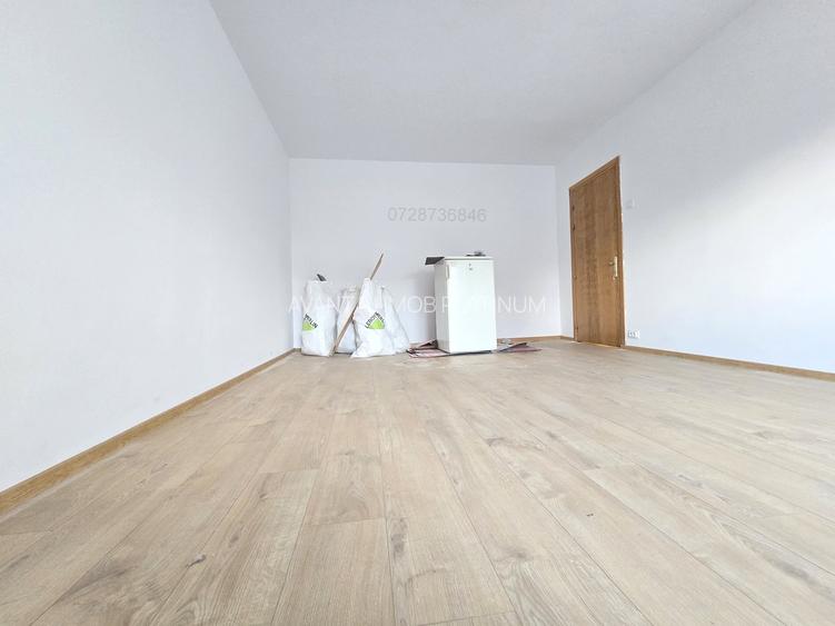 Unirii - Fantani, Casa Poporului, etaj 1, decomandat, vedere Fantani - 5