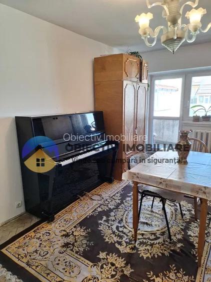 Apartament 3 camere – Zona 1 Mai | 2 băi | 2 balcoane - 4