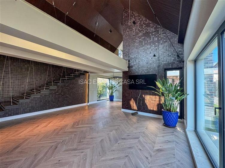 De vanzare! Vila de Lux in Tatarasi, 370 mp. Tehnologii ultima generatie, materi - 3