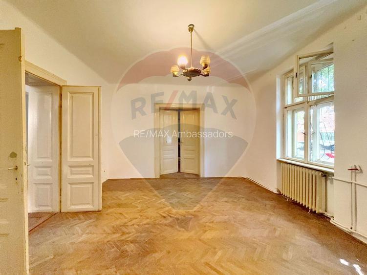 Casă / Vilă cu 6 camere de vânzare în zona Elisabetin - 18