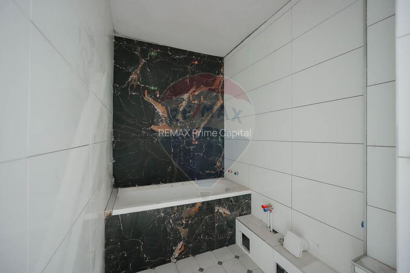 De vânzare apartament cu 2 camere, renovat, în zona Rogerius - 3