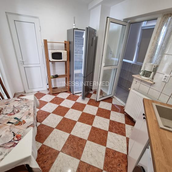 CISMIGIU, VIS A VIS DE PARC, AP 3 CAM, NEMOBILAT CU CENTRALA PROPRIE, RENOVAT - 9