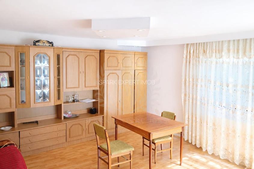 //CASA DE VANZARE // STREJNIC// - 3