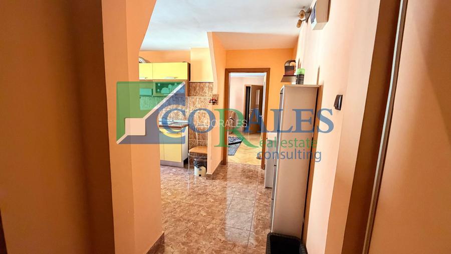 Intermediar. Centrala proprie, mobilat si utilat. Disponibil imediat. - 3