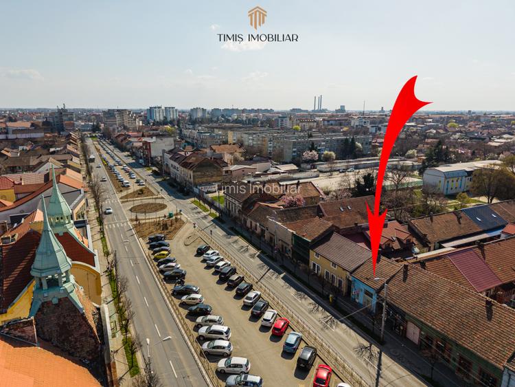 Spatiu comercial stradal | vitrina&parcare publica accesibila | Com 0% - 5