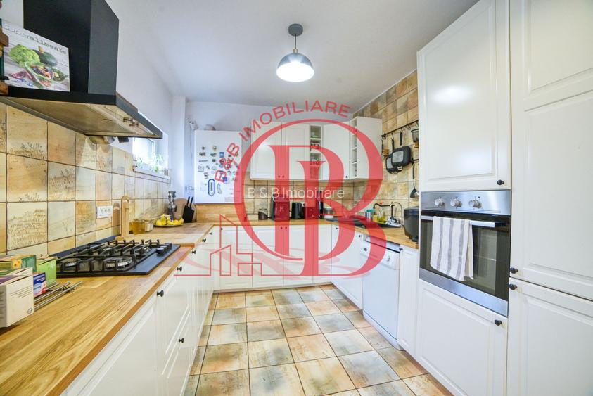 Casa complet mobilata 5 camere 3 bai curte generoasa - 6