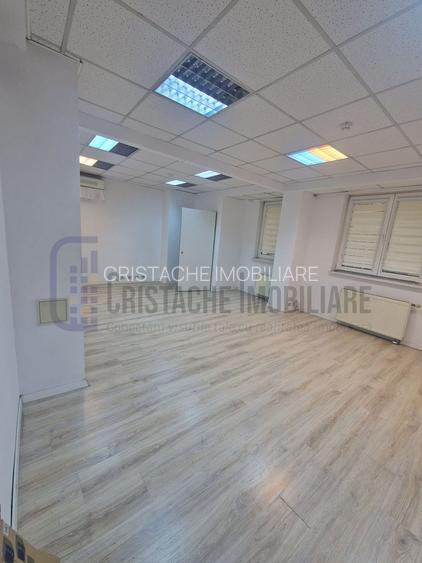 Universitate - birouri la cheie, suprafate intre 40 m² si 2500 m² - 5