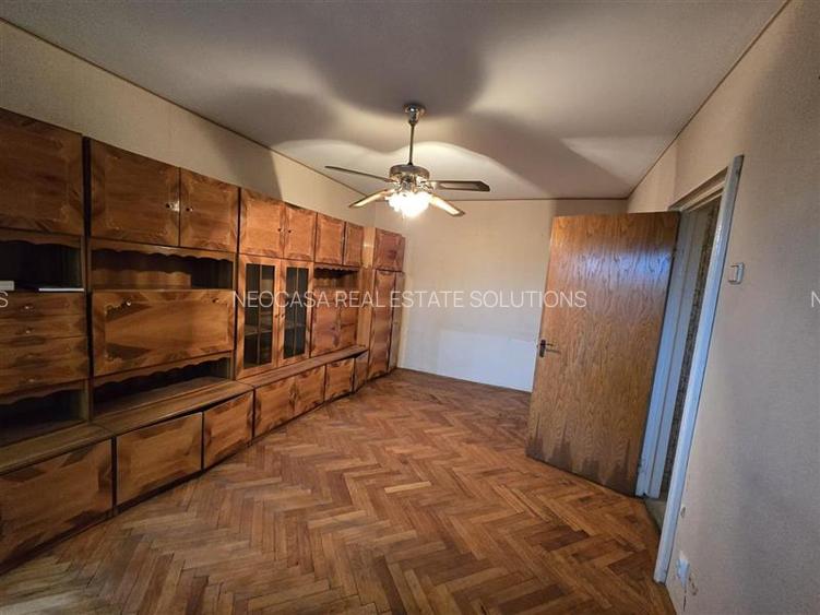 LOCUINTA TA APROAPE DE PARC BLOC Y ! - 15