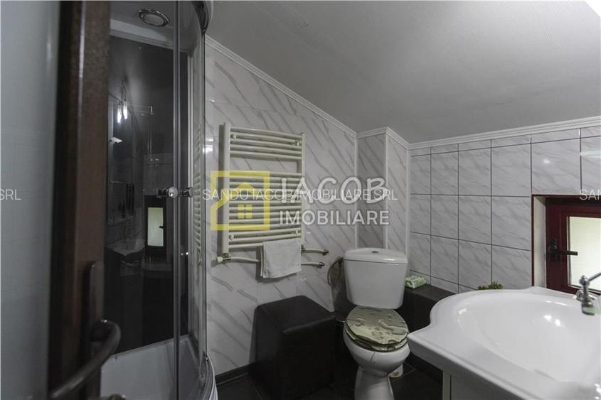 Casa P+M, comuna Margineni, Bacau - 35