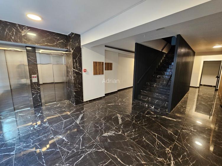 Apartament 3 camere, terasă generoasă, parcare subterană — Via Pipera - 14