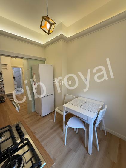 Apt. 2 cam Bd. Ion Mihalache-Domenii,Str. Constantin Stere,la 6 min metrou 1 Mai - 24