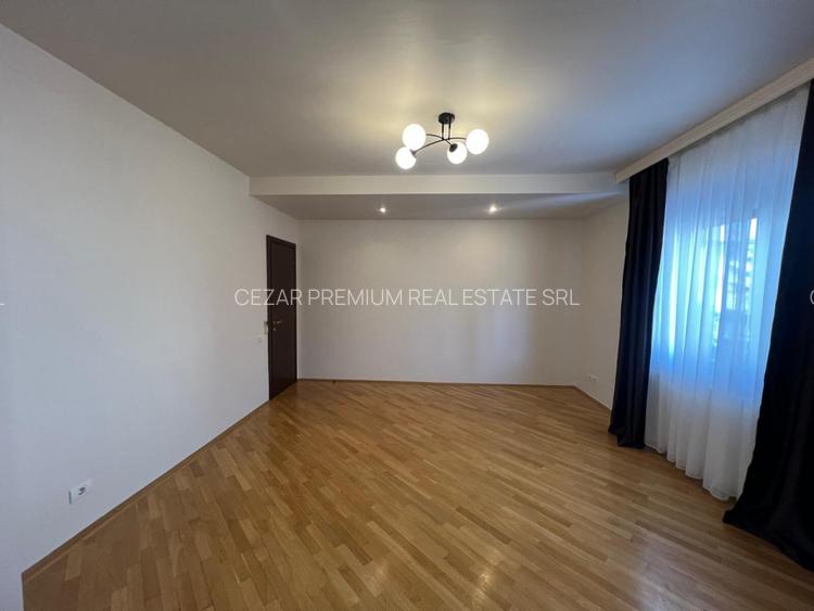 PIPERA IANCU NICOLAE  DE INCHIRIAT VILA SPATIOASA IN COMPLEX - 19
