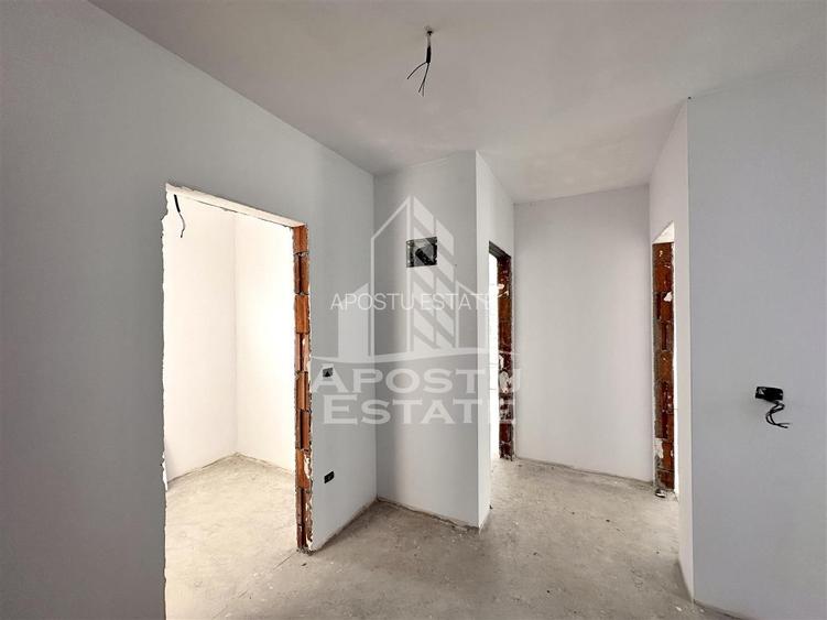 Jumatate de duplex cu 5 camere despartit prin camera tehnica - 5