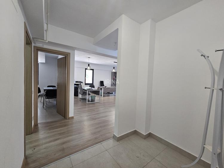 Vanzare apartament 4 camere cu gradina | 2 parcari | bloc 2019 | Victoriei  - 6