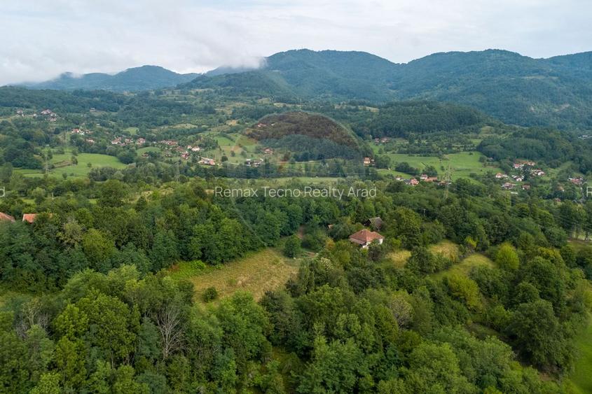 Casă / Vilă cu 3 camere de vânzare - 12