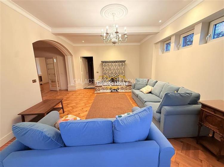 Arcul de Triumf-Domenii -- Apart. in Vila cu caracter, restaurat, elegant - 2