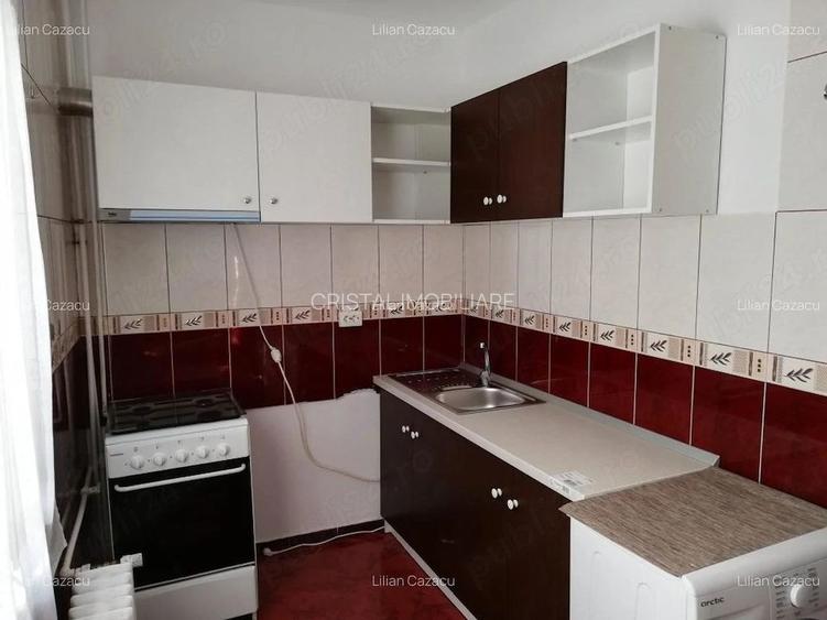 Închiriere  Garsoniera decomandata, mobilata, etaj parter, zona Titan, Dristor - 6
