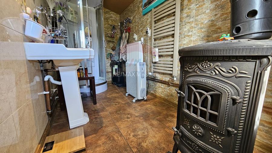 Casa / Vila de vacanta in Dorna Arini, Suceava - 14