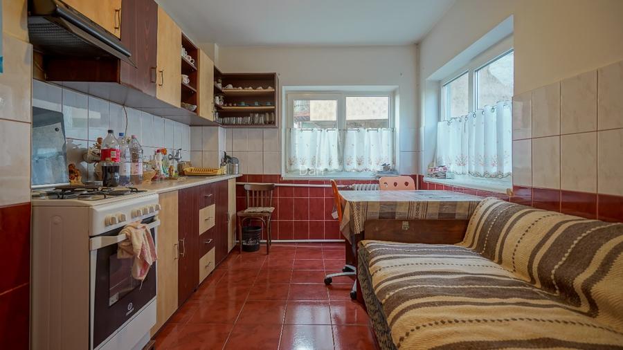 VANZARE  VILA - 3 APARTAMENTE DRUMUL POIENII  LIVADA POSTEI - Proprietate unica - 7