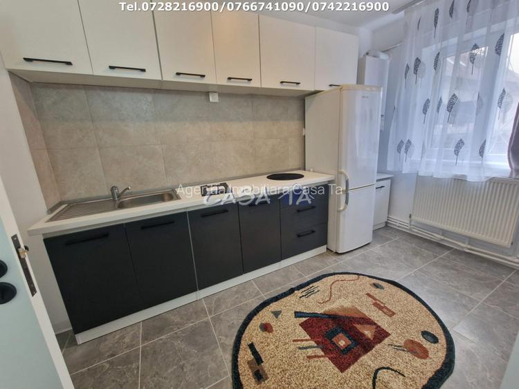Inchiriere apartament 3 camere , situat in Targu Jiu, Str Unirii - 11