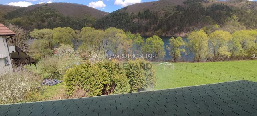 Cabana si teren 1000 mp cu iesire la lac! - 15