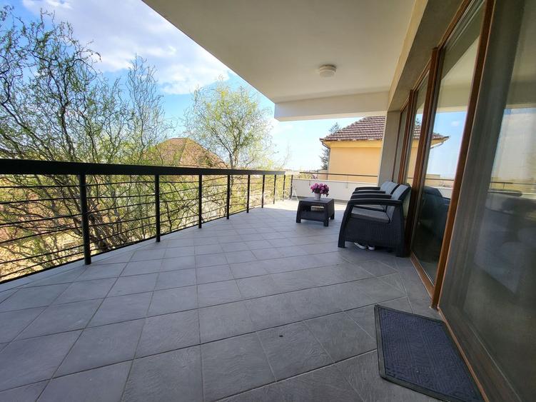 Apartament deosebit. Terasa 35 mp. Zona linistita In Plin Oras - 7