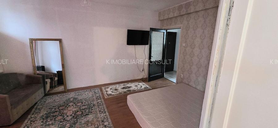 Central Coltea apartament 3 cmaere de inchiriat - 26