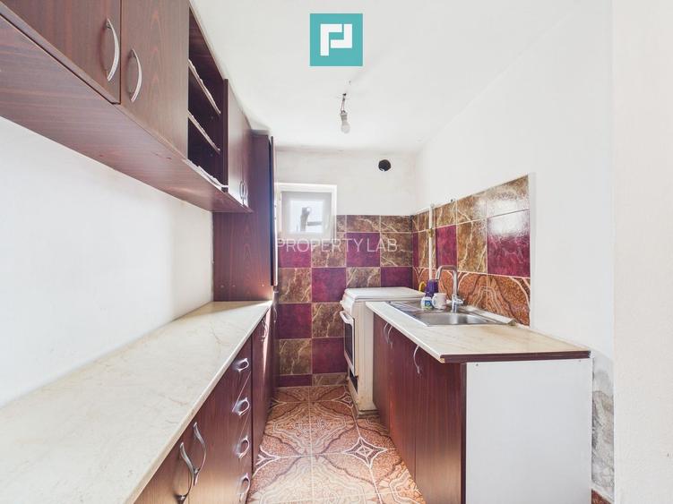 2 case separate + curte 1400 mp – Zona Dâmbovița - 33