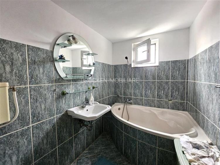 Casa spatioasa P+M cu spatiu comercial – Rogerius, zona Stadionului - 12