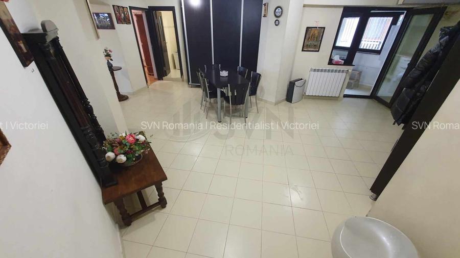 REA1017341 Apartament 3 camere Vanzare Unirii - 2