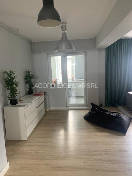 Gara bcr-apartament 2 camere decomandat 70 mp - 9