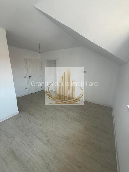 Duplex modern, 4 cam, 2 bai | 120 mp utili | Teren 336 mp | 2 fronturi - 6