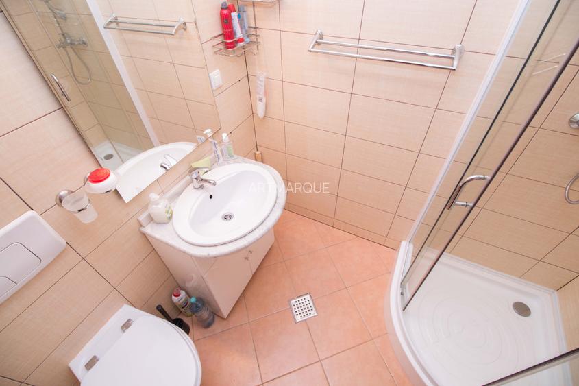 Apartament 3 camere 2 bai garaj cu vedere la munte si apa - 10