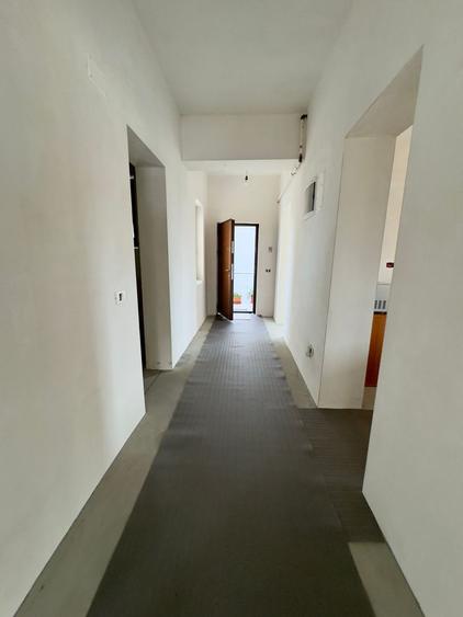 Dacia - Școala 12 apartament in vila 3 camere 96 mp