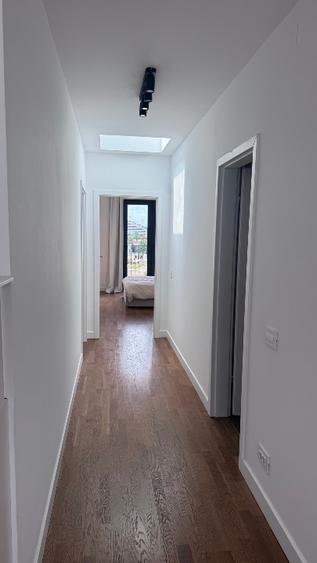 PENTHOUSE EXCLUSIVIST - MOBILAT  - GATA DE MUTARE