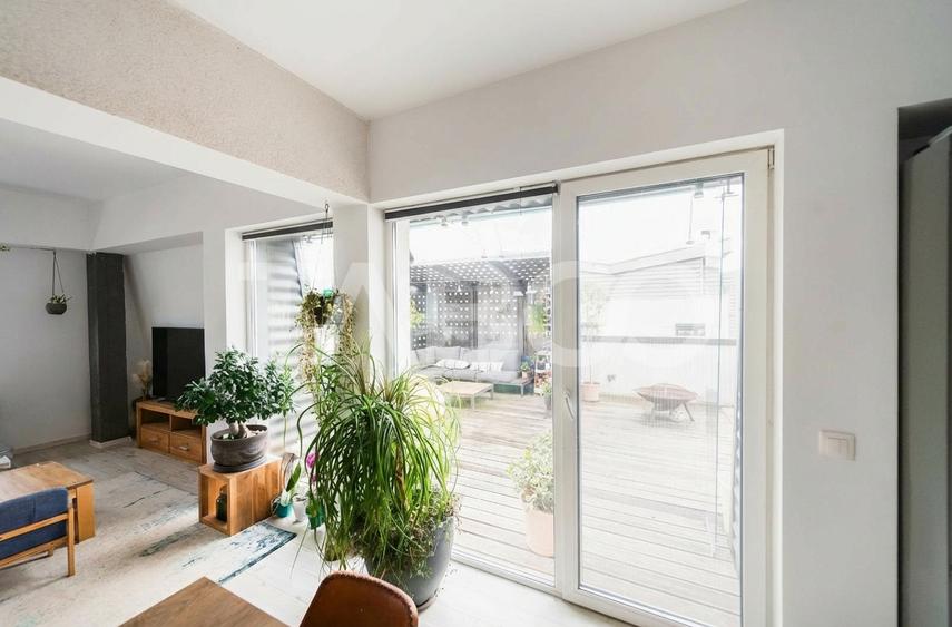 Penthouse 90 mp utili 3 camere 118 mp terasa 2 locuri parcare Cisnadie