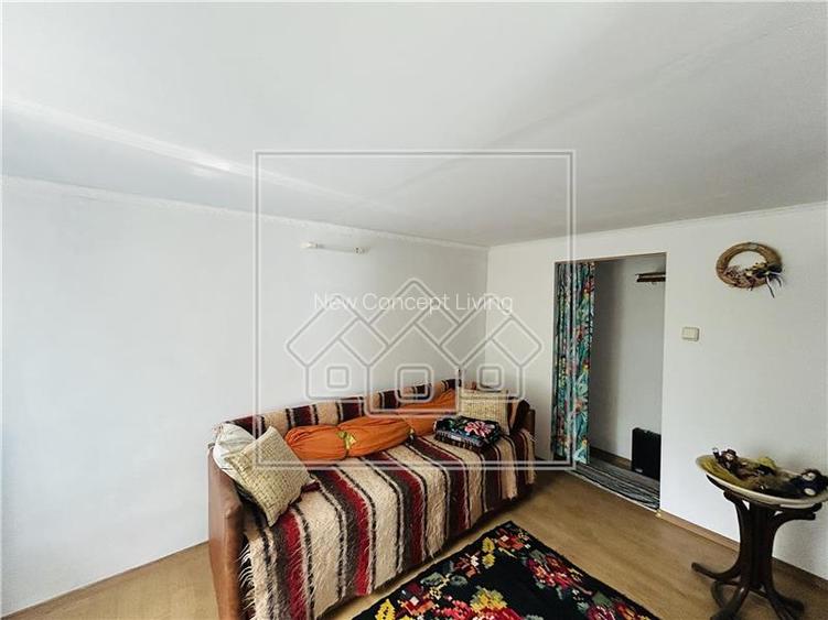 Casa individuala, teren mare, 260 mp utili, Sura Mica - 29